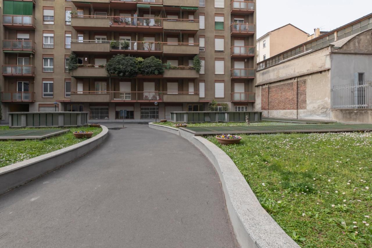 Joivy Modern 2Bed Flat With Balcony, 250M From M5 Foppa And M2 Sant'Agostino Apartment มิลาน ภายนอก รูปภาพ