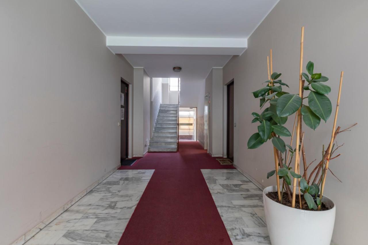 Joivy Modern 2Bed Flat With Balcony, 250M From M5 Foppa And M2 Sant'Agostino Apartment มิลาน ภายนอก รูปภาพ
